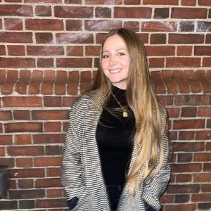 Meet your Posher, Carleigh